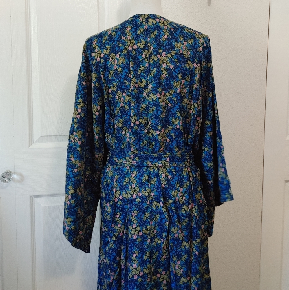 Anthropologie Ditsy Floral Sleep Robe - Picture 11 of 14